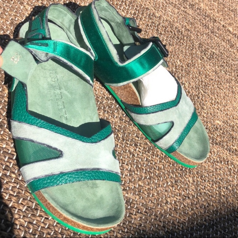 Burberry Prorsum Sandals! - Picture 7 of 10